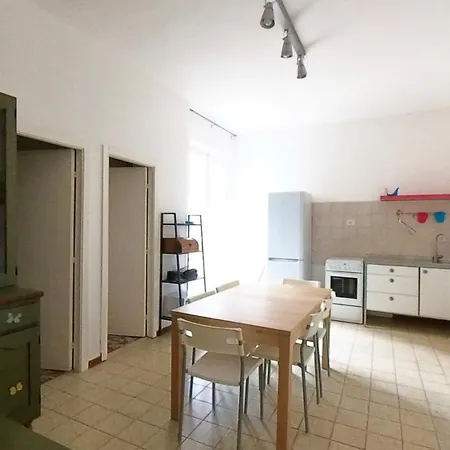 Trilocale A 50 Mt Dal Mare - M018